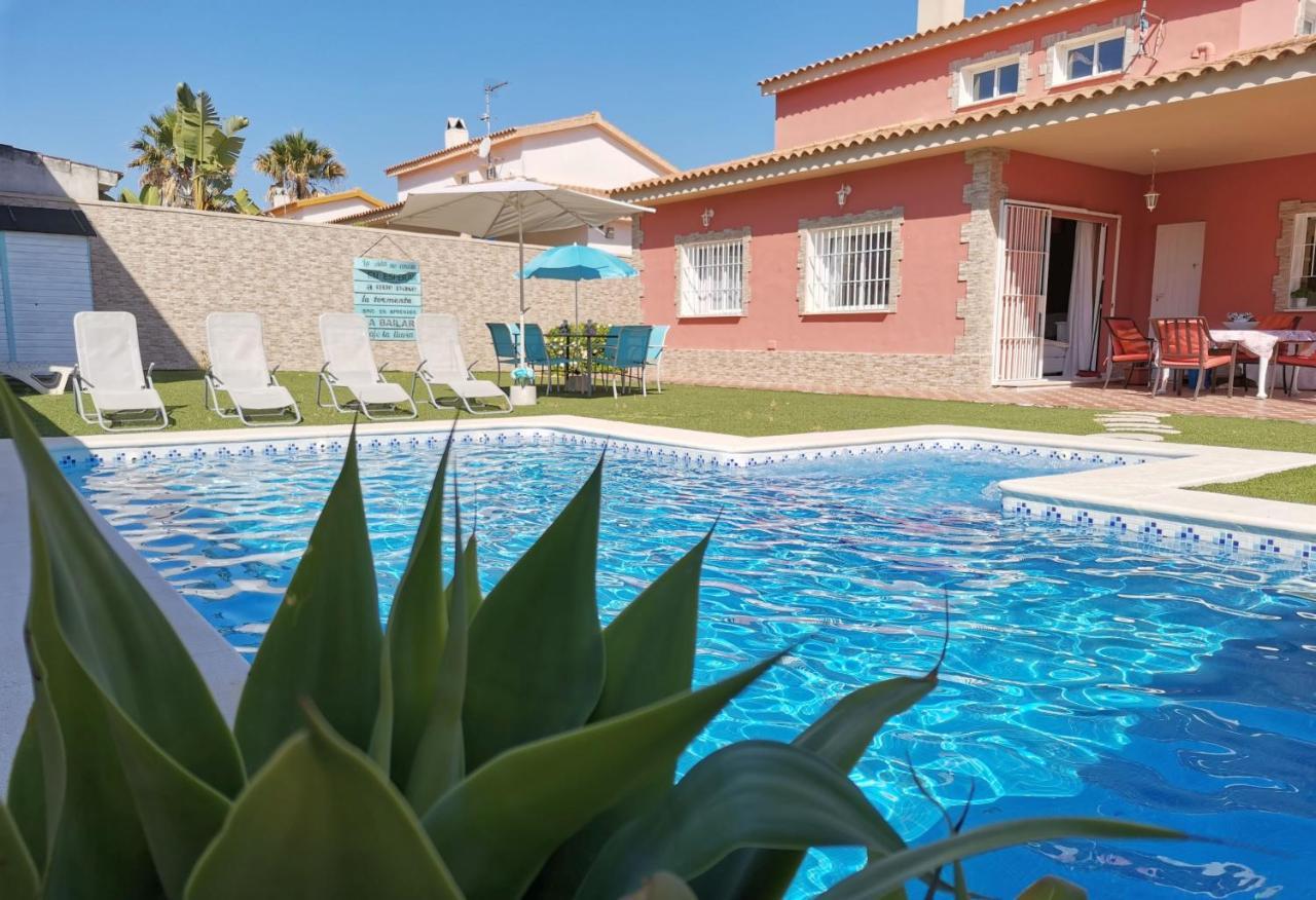 El Capricho De Espartinas Ngoại thất bức ảnh